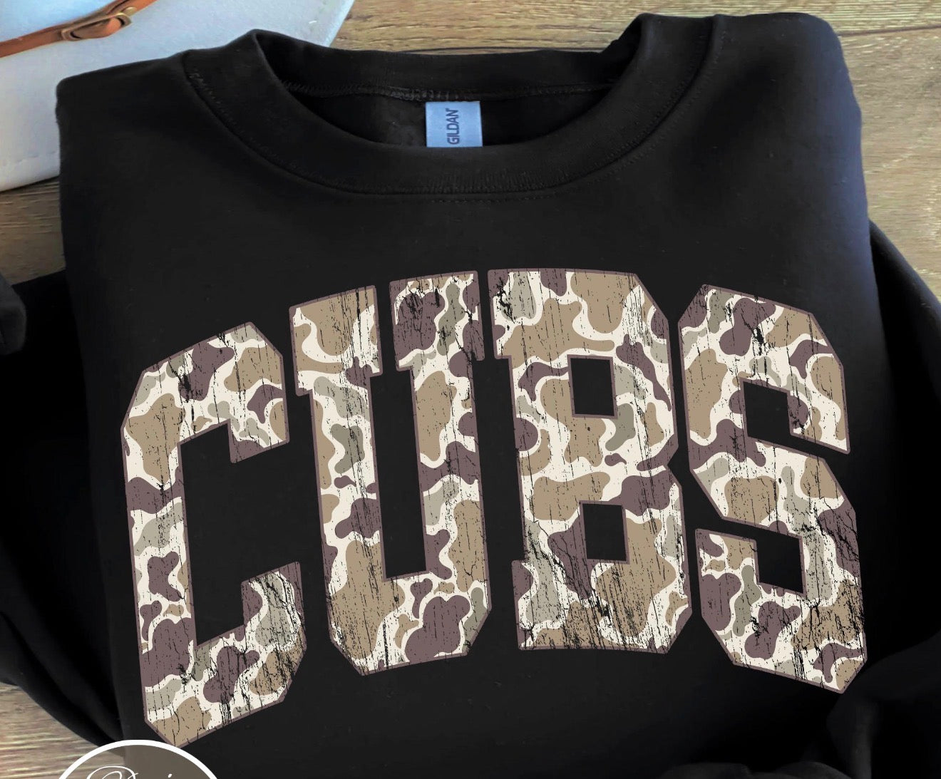 CUBS CAMO ON BLACK GILDAN