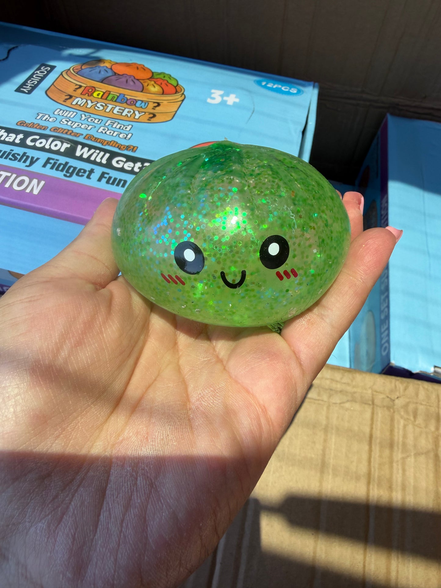 Mystery glitter dumplings - gel water based