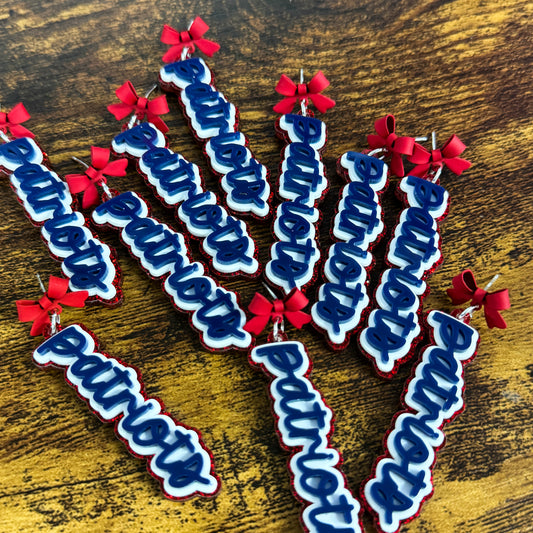 Patriots Bow Dangles