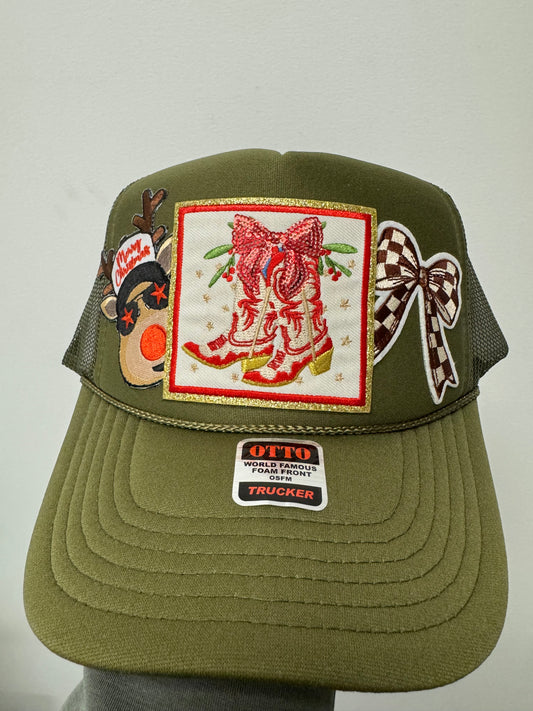 Reindeer, Christmas Boots Bow Green Trucker Hat