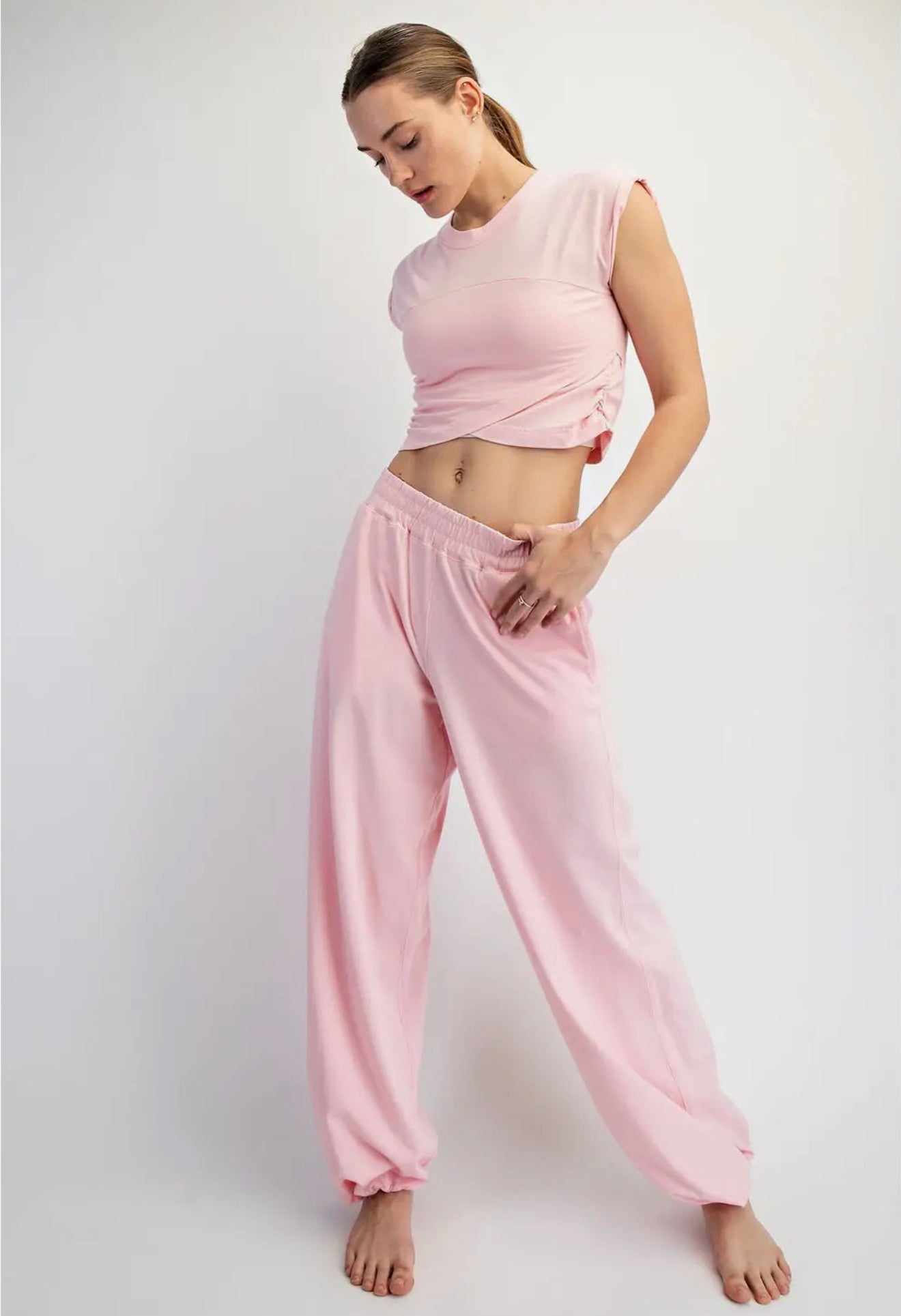 Women 2 Piece Outfit Set Loungewear Cropped Tops and Jogger Sweatpant Matching Set Coordinated Sweatsuit with Pockets