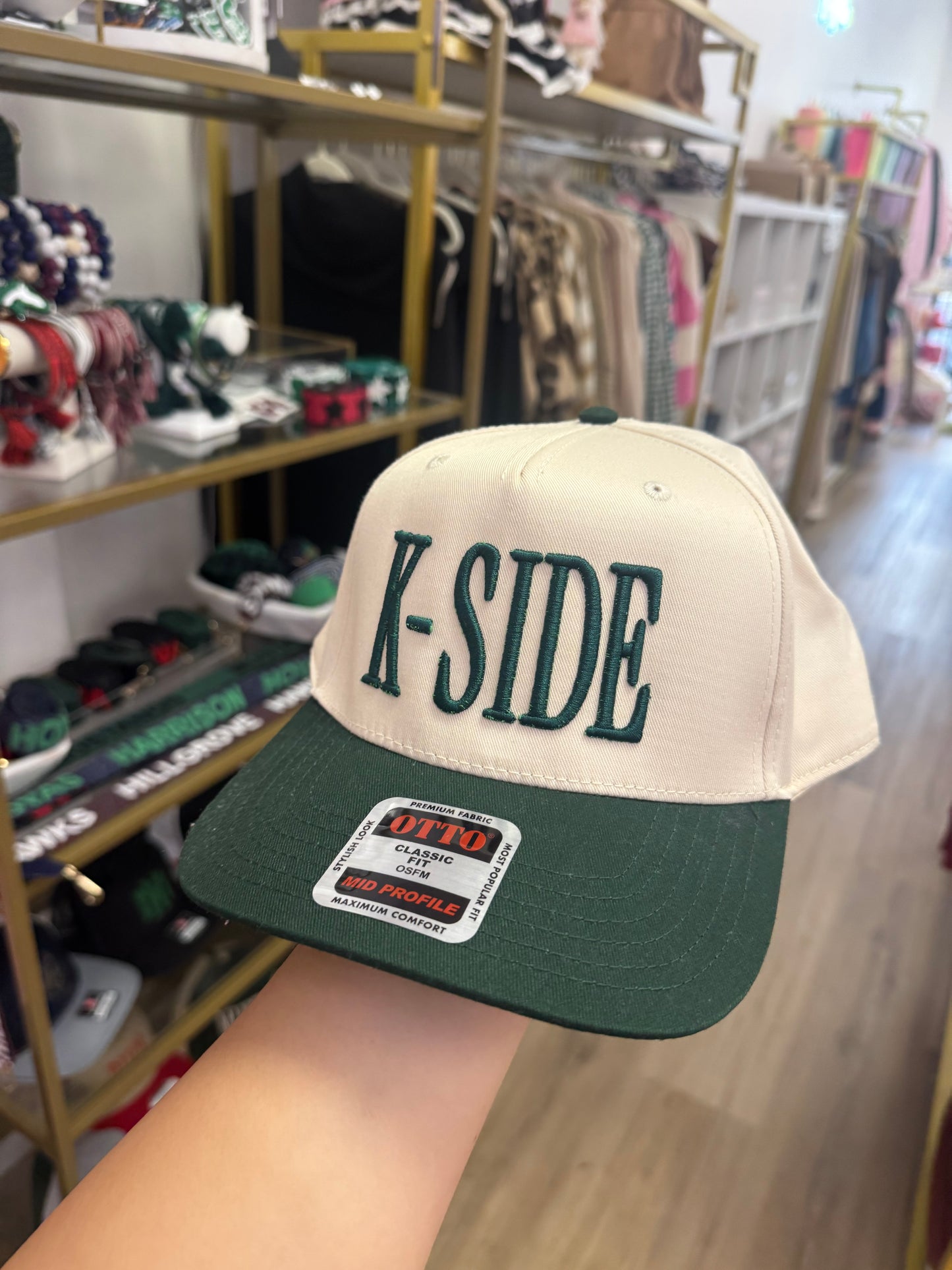 K-SIDE CREAM / GREEN 3D RAISED EMBROIDERY OTTO HAT