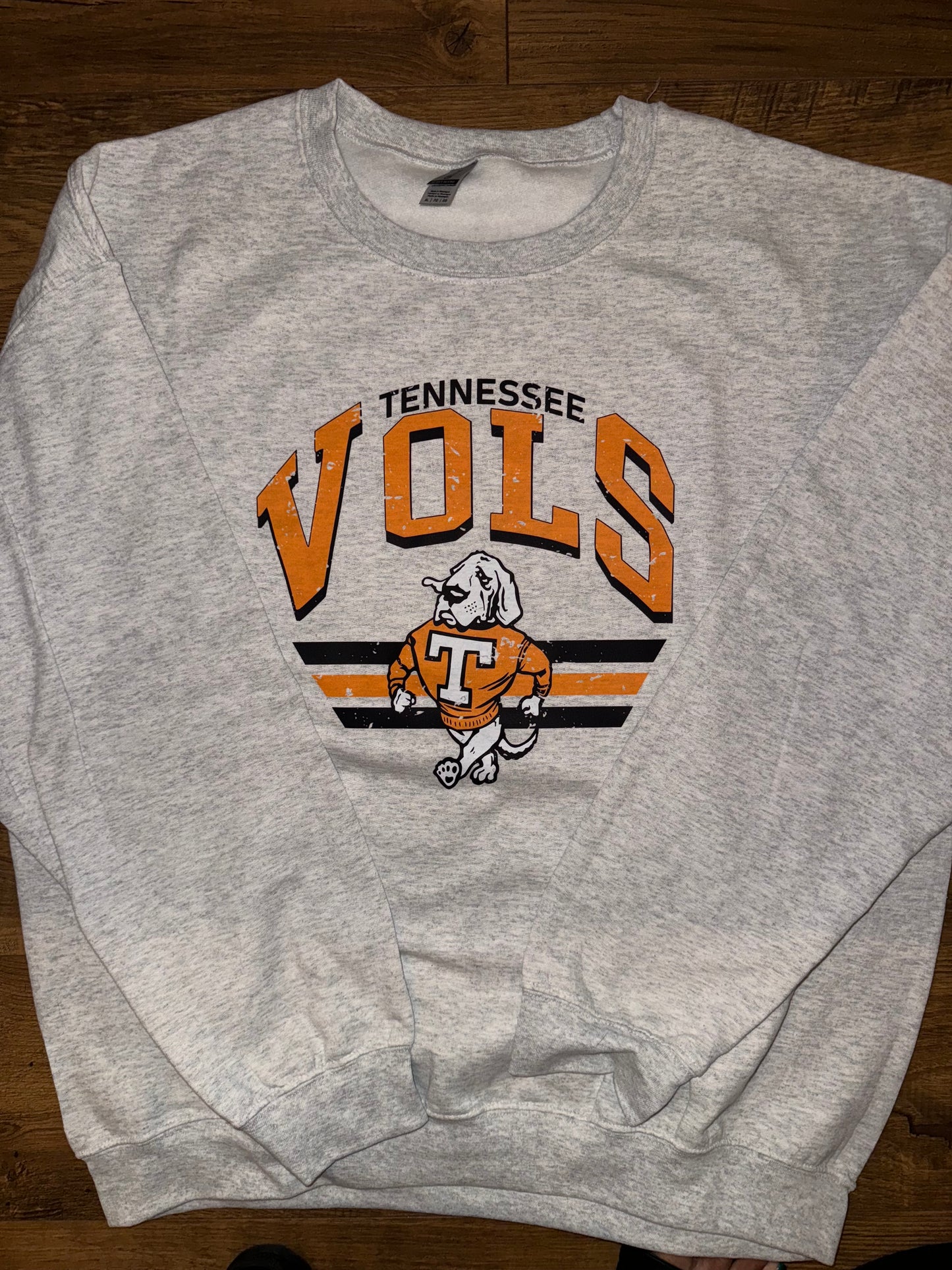 Tennessee Vols Distressed Vintage Ash Sweatshirt