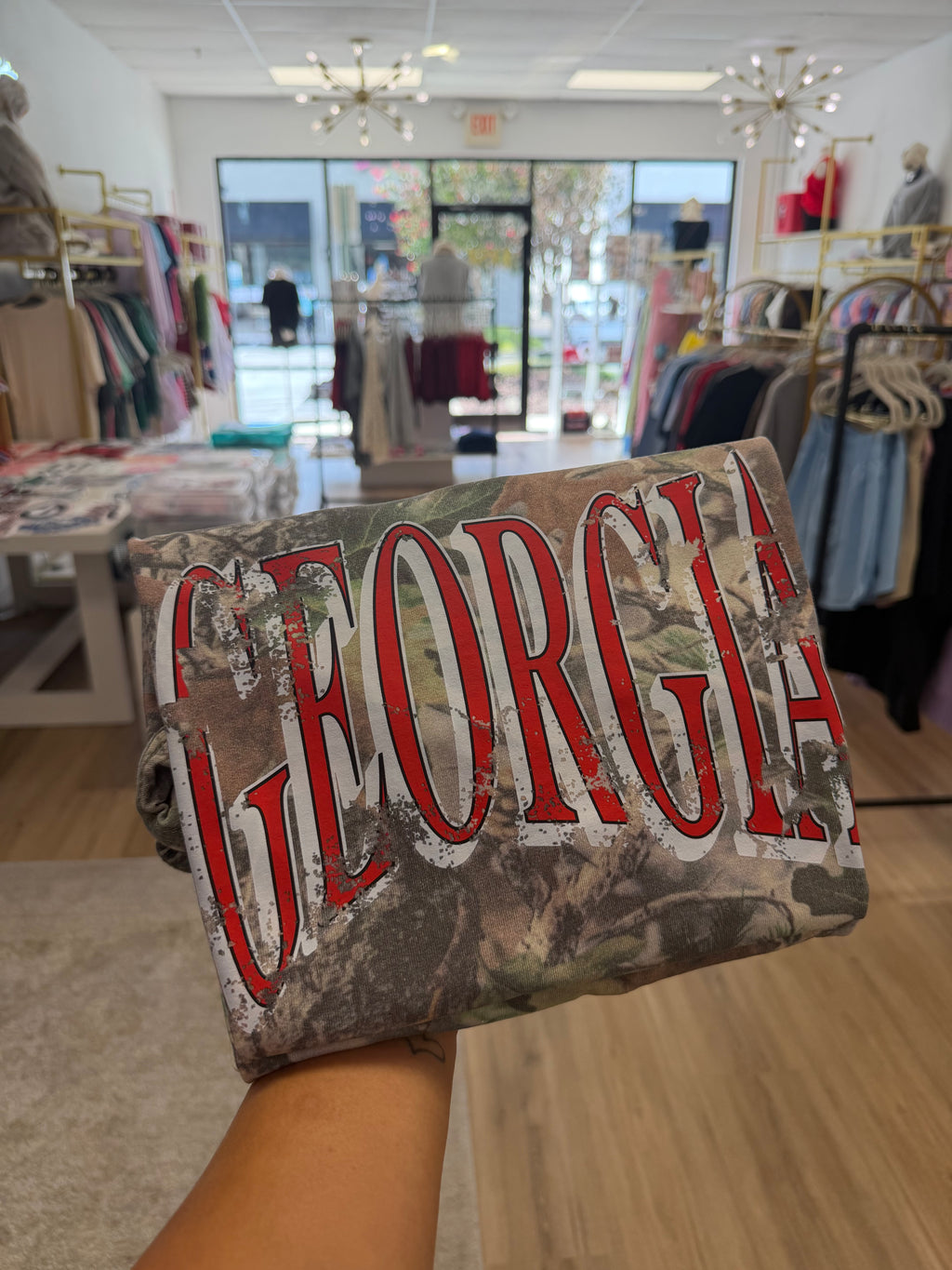 Georgia distressed varsity on wood camo tee