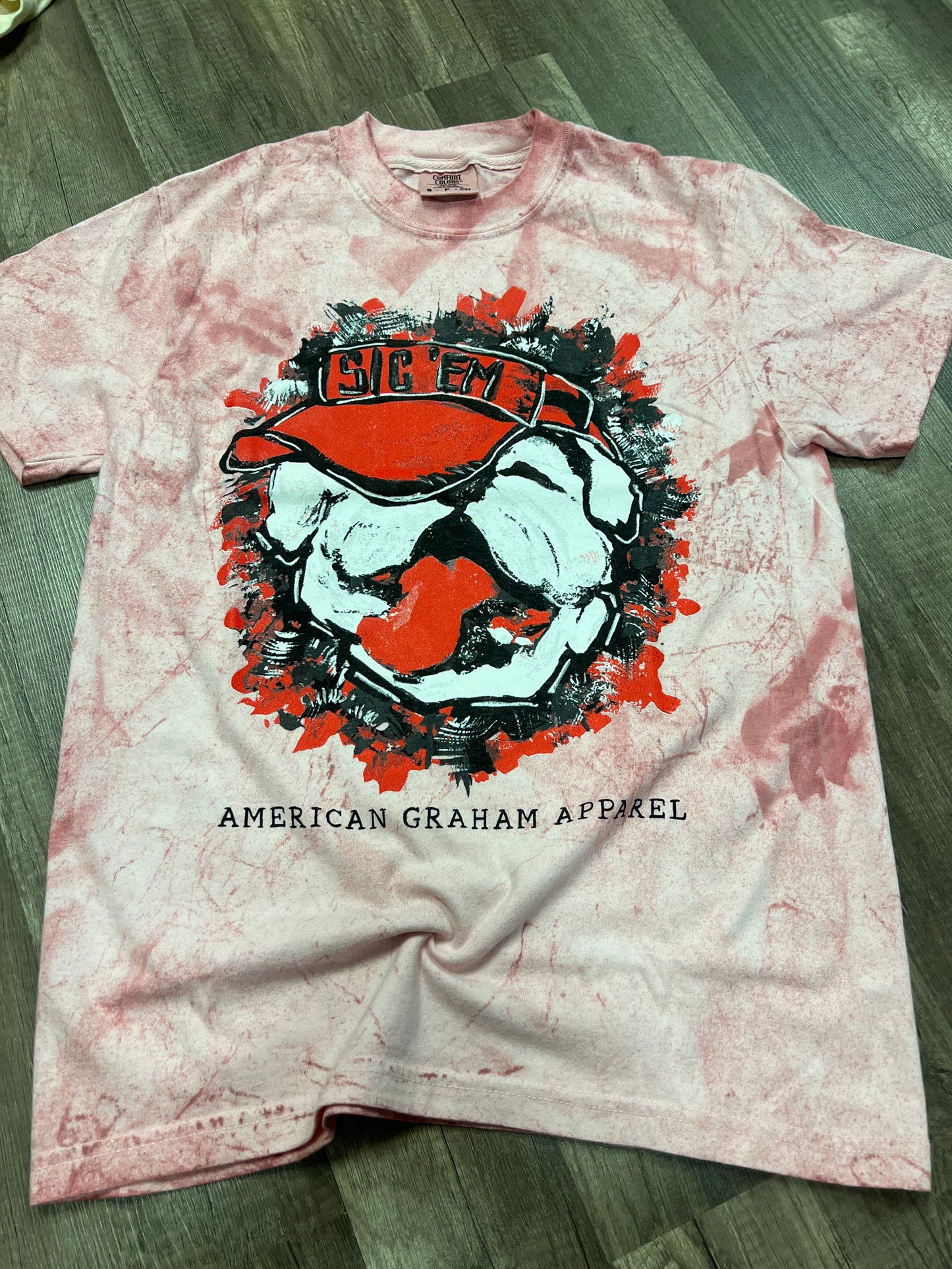 Sic em Bulldogs Clay colorblast Tee