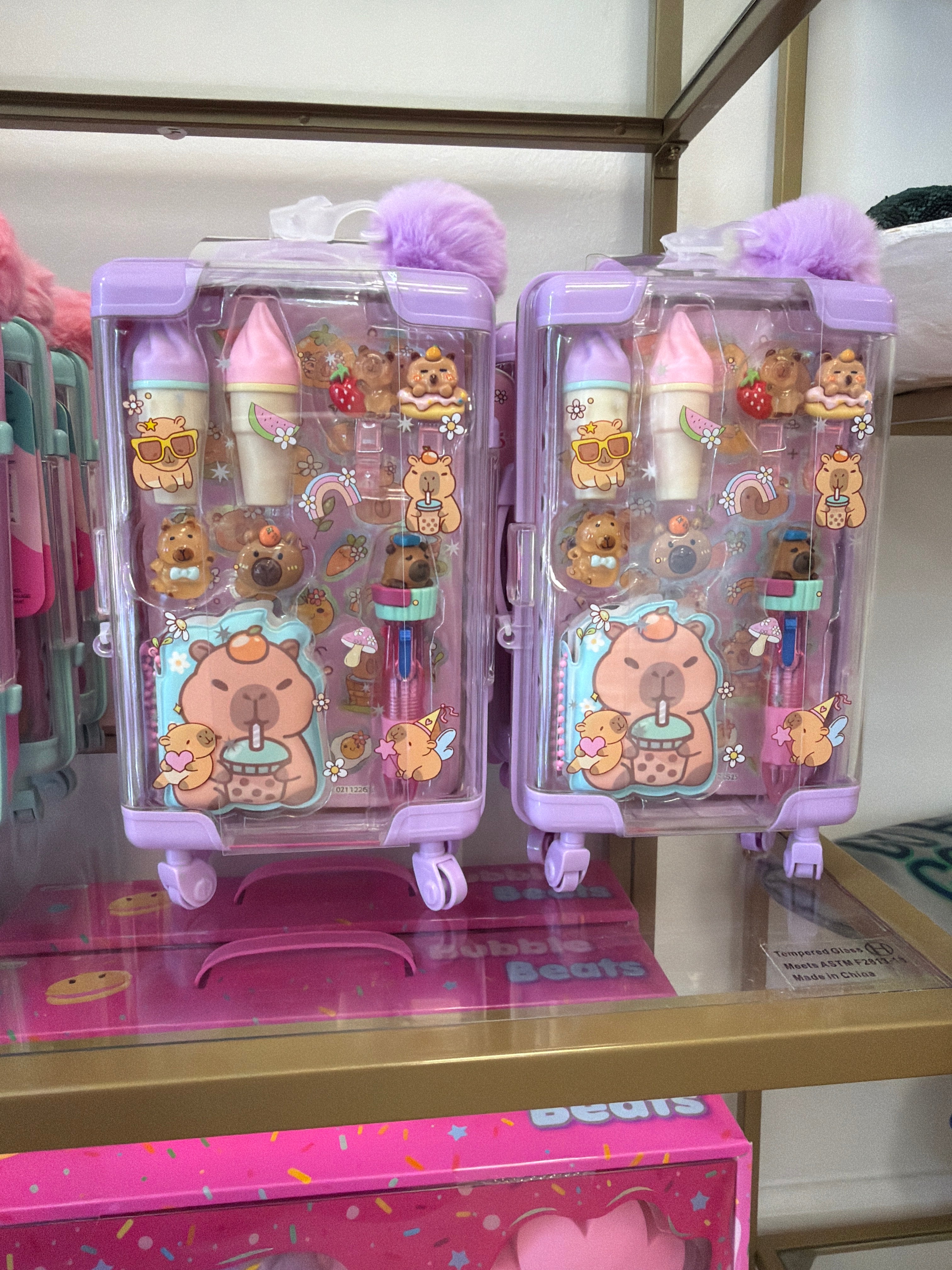 Hot Focus Mini Luggage Set Capybara