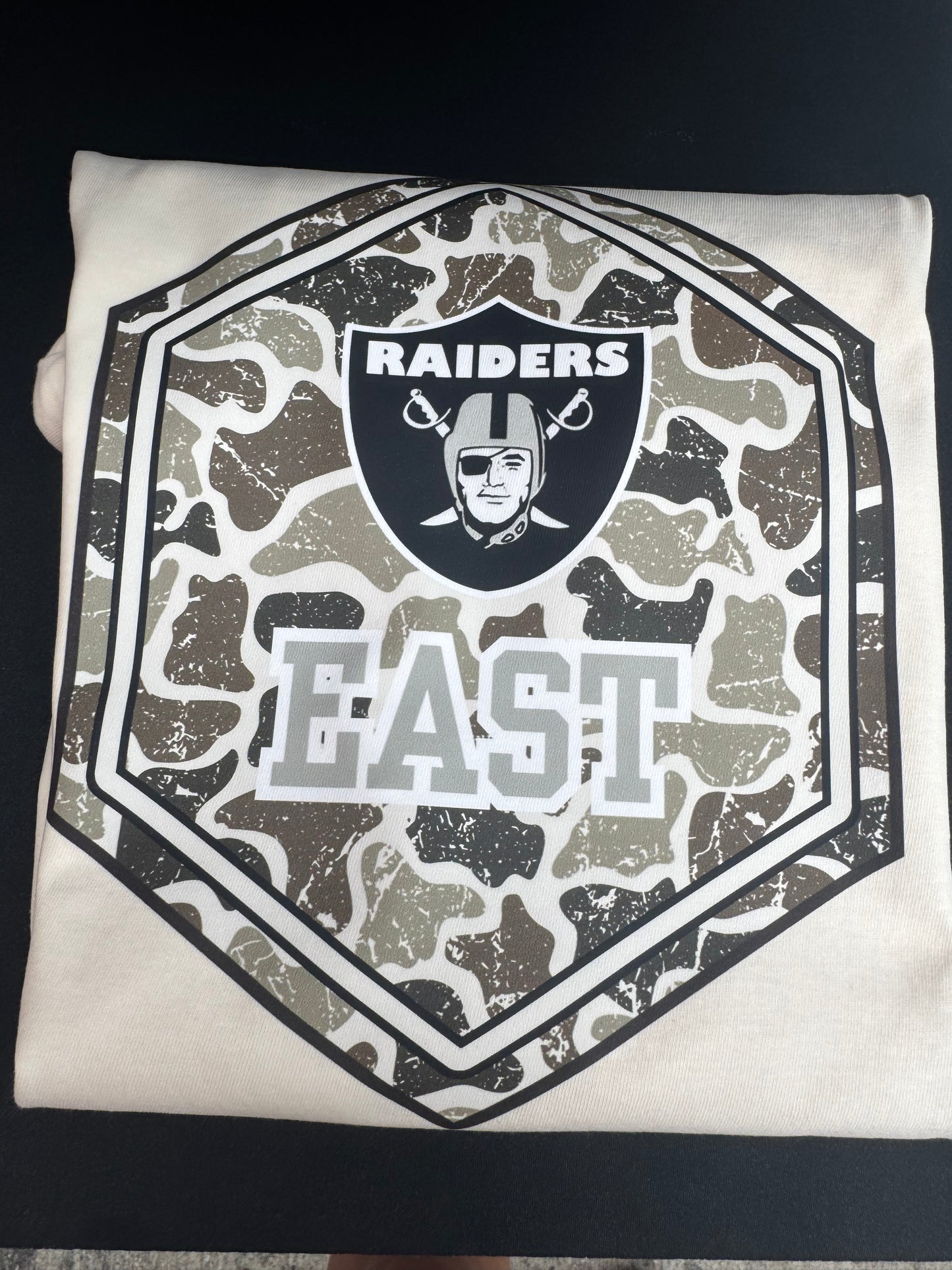 East Paulding Raiders Camo Front/Back on ivory
