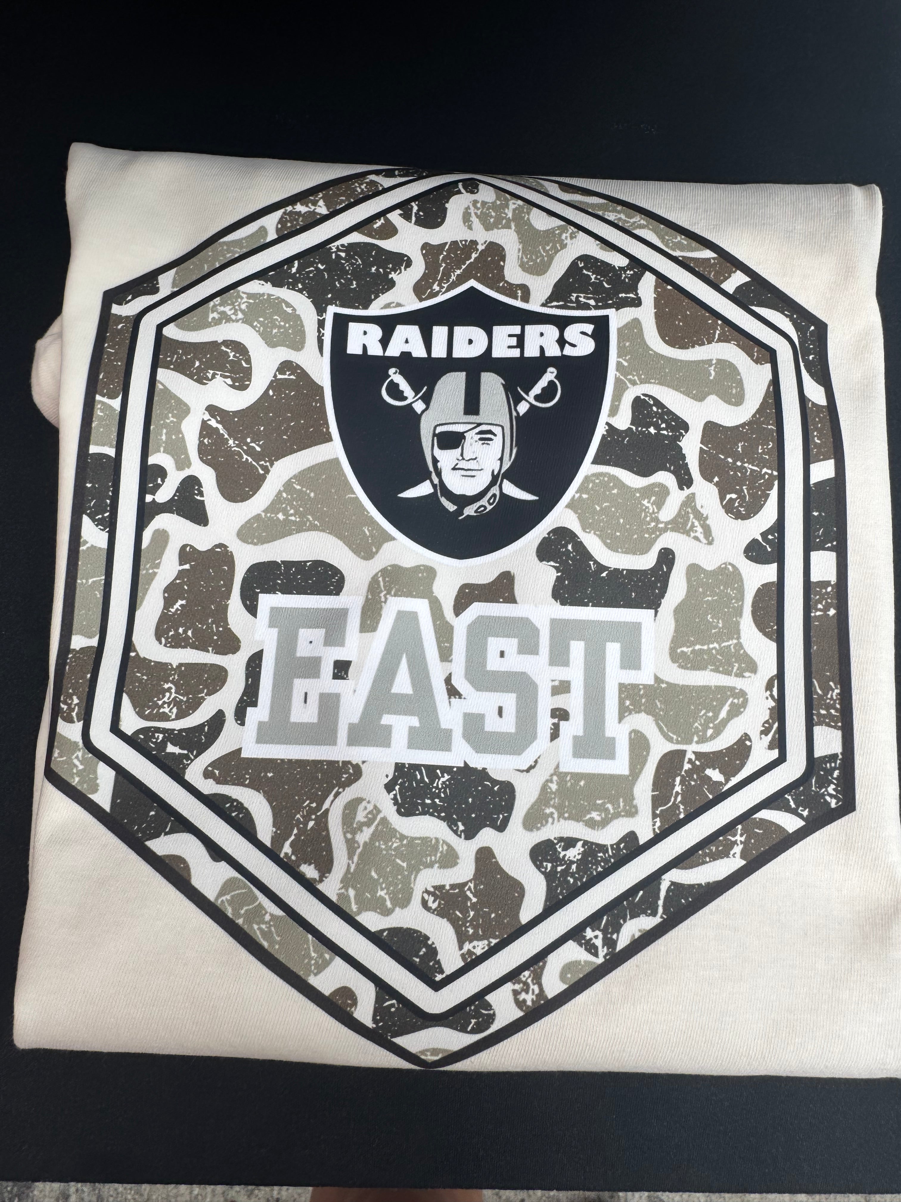East Paulding Raiders Camo Front/Back on ivory