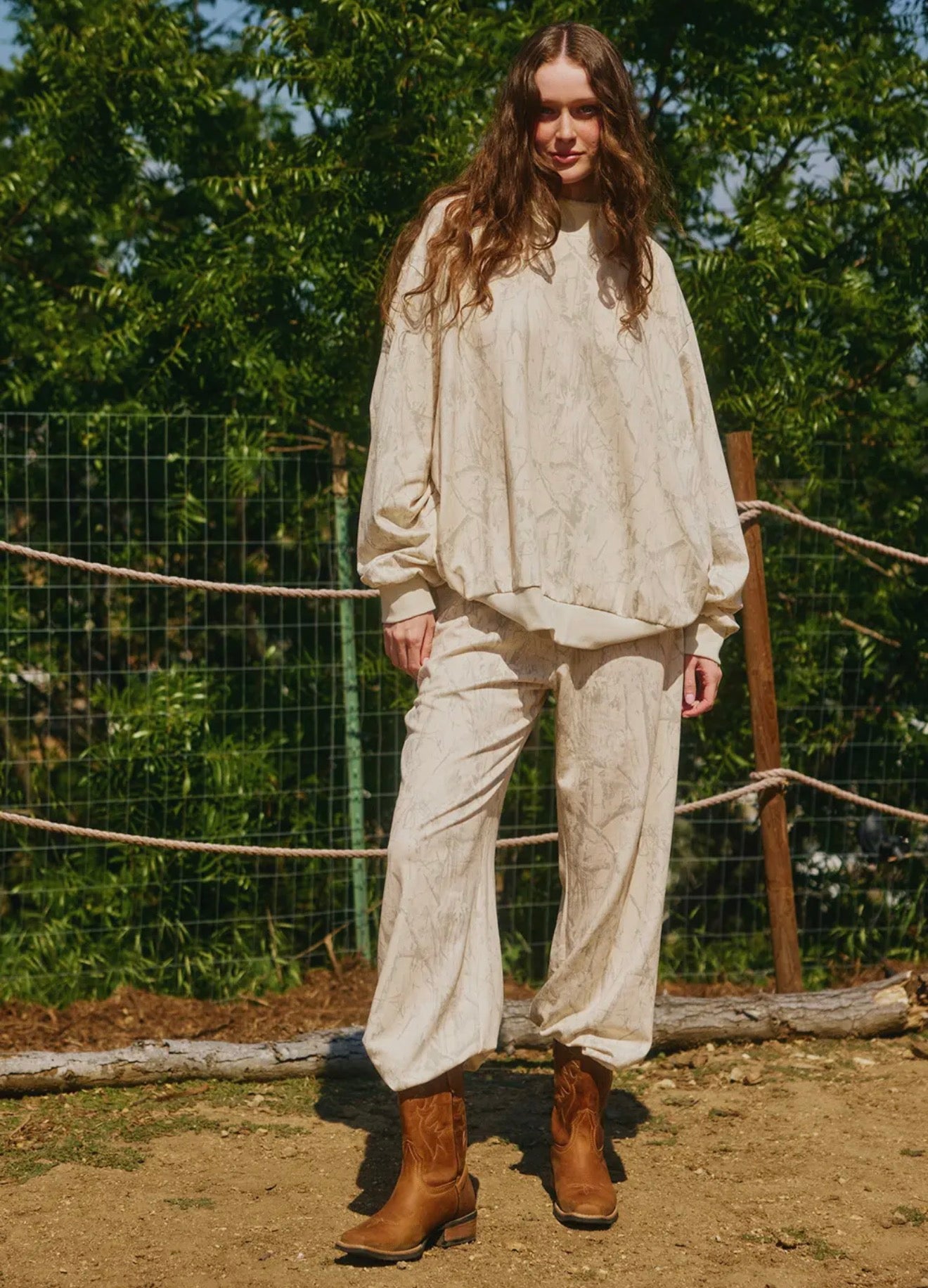 CAMOUFLAGE LOOSE FIT WAIST BANDED JOGGER PANTS