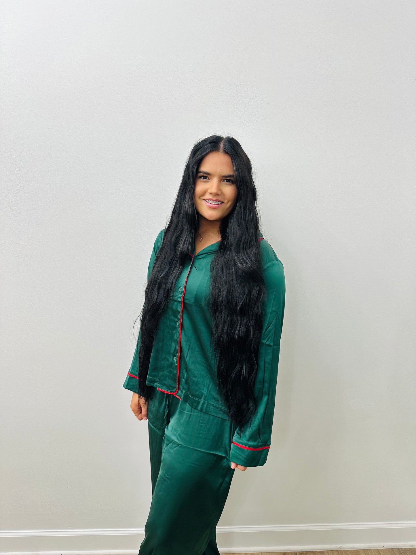 GREEN LONG SLEEVE AND LONG PANTS SATIN PAJAMA SET