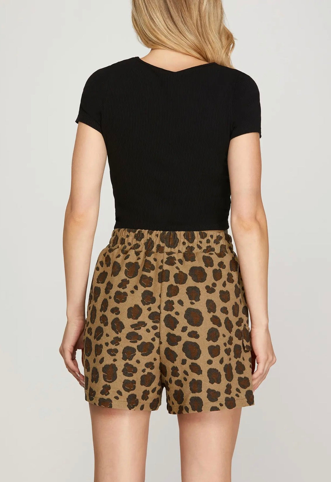 LEOPARD PRINT KNIT SHORTS WITH ELASTIC WAIST BAND AND POCKETS- set sold separately