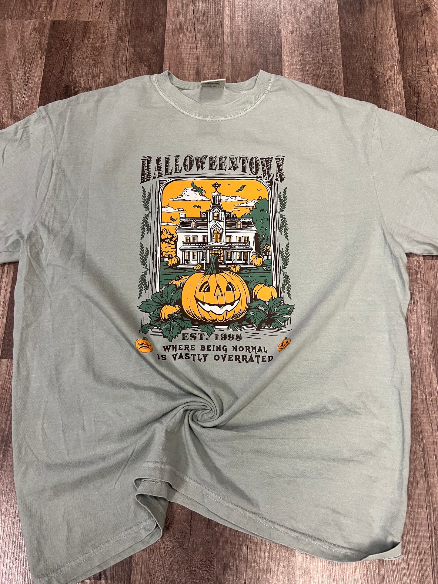 Halloween Town est. 1998 cc tee