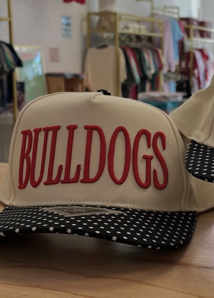 Bulldogs 3d red polka dot embroidered hat