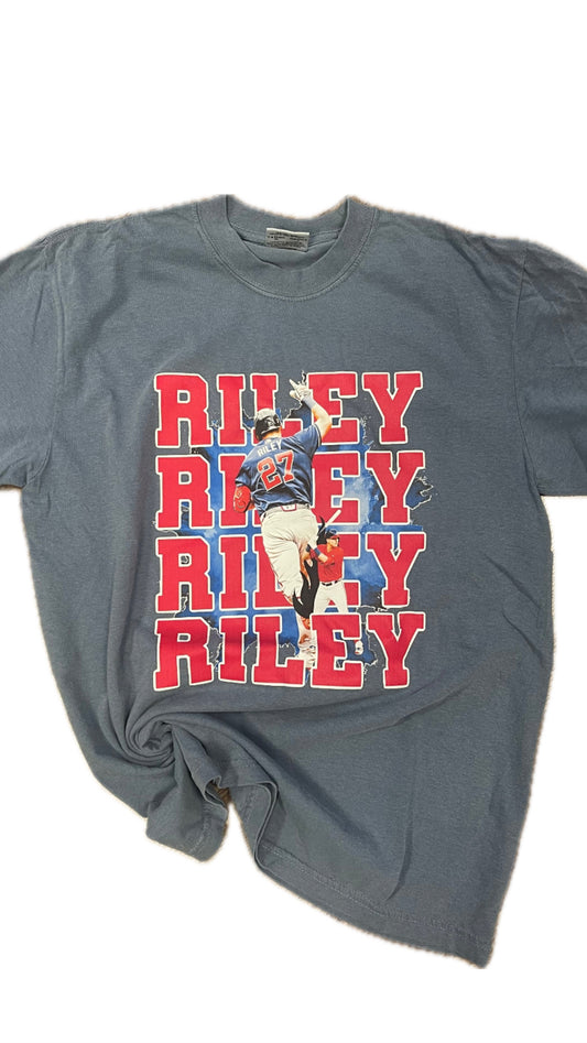 Riley Stacked cc adult tee