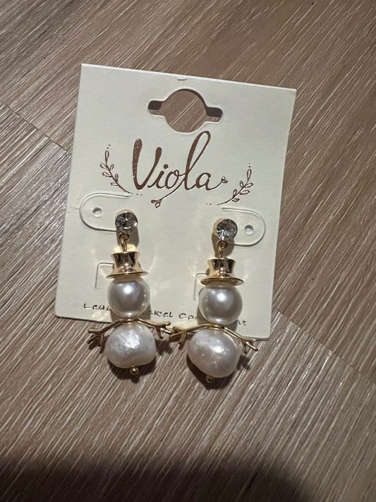 Pearl Snowman Dangles