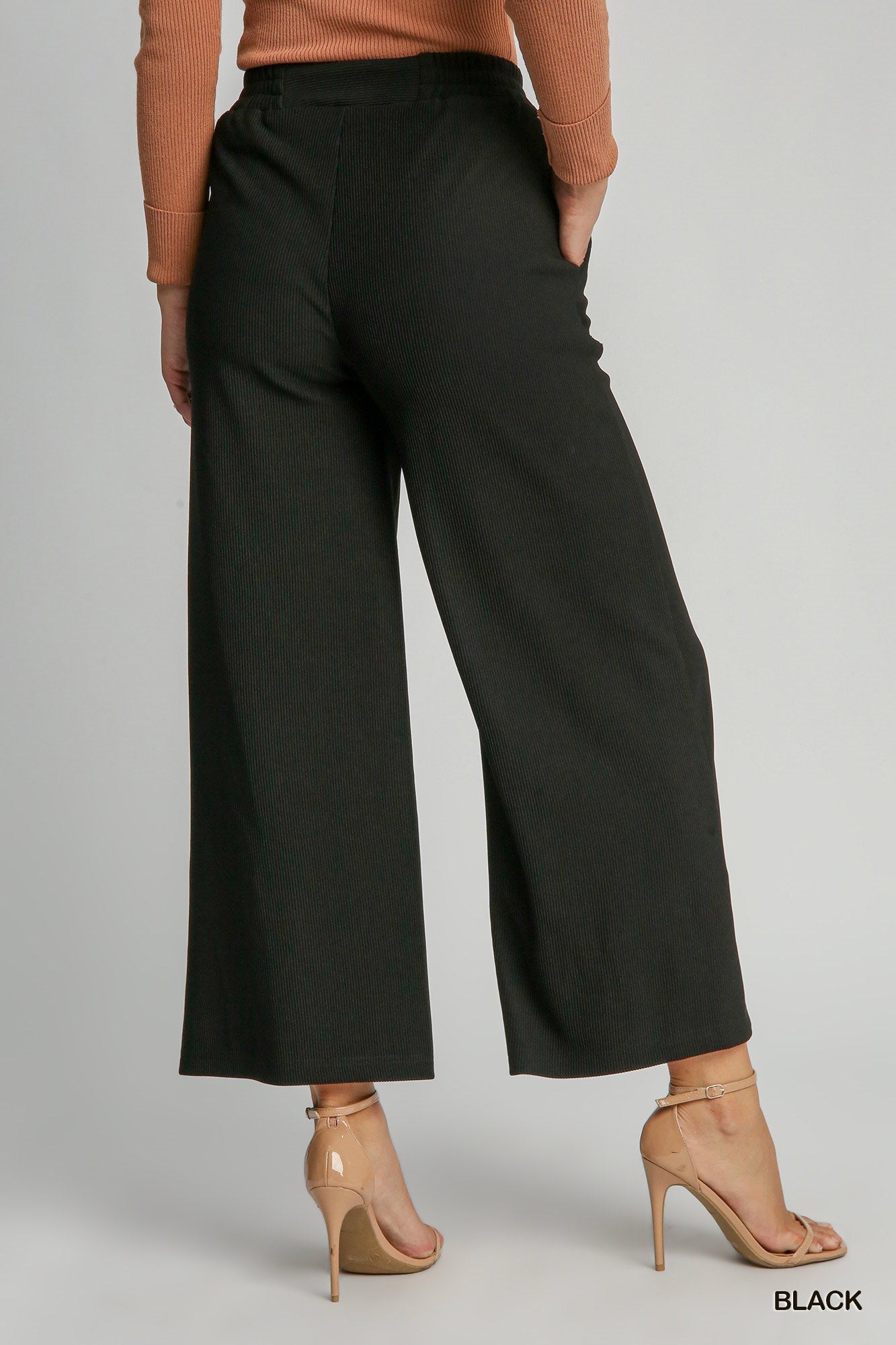 Ribbed Knit Straight Leg Pants -Black