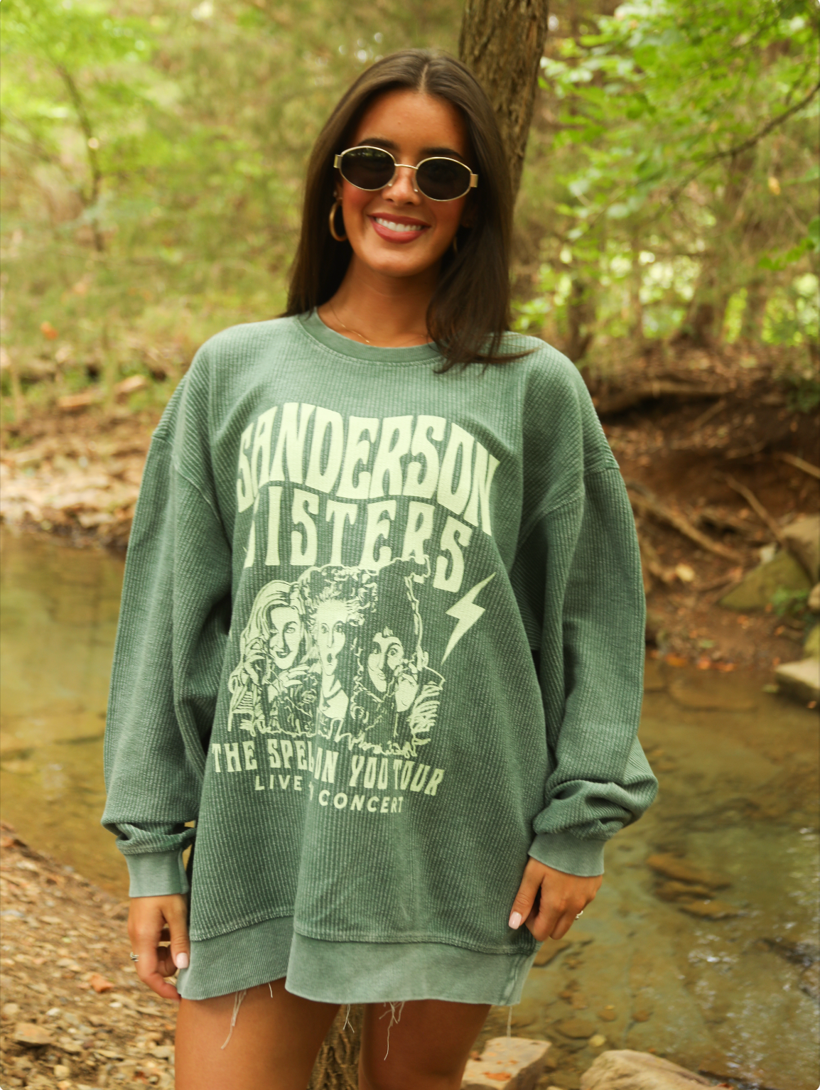 F + S: SANDERSON SISTERS CORDED CREWNECK