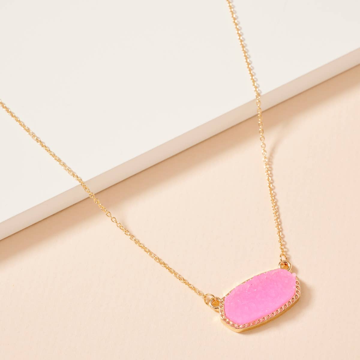 Druzy Stone Charm Short Necklace: Rose Gold / One / 4SN11008