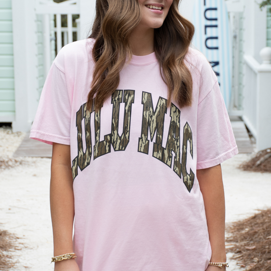 LULU MAC Adult Blossom Comfort Colors Mossy Oak Tee: Blossom