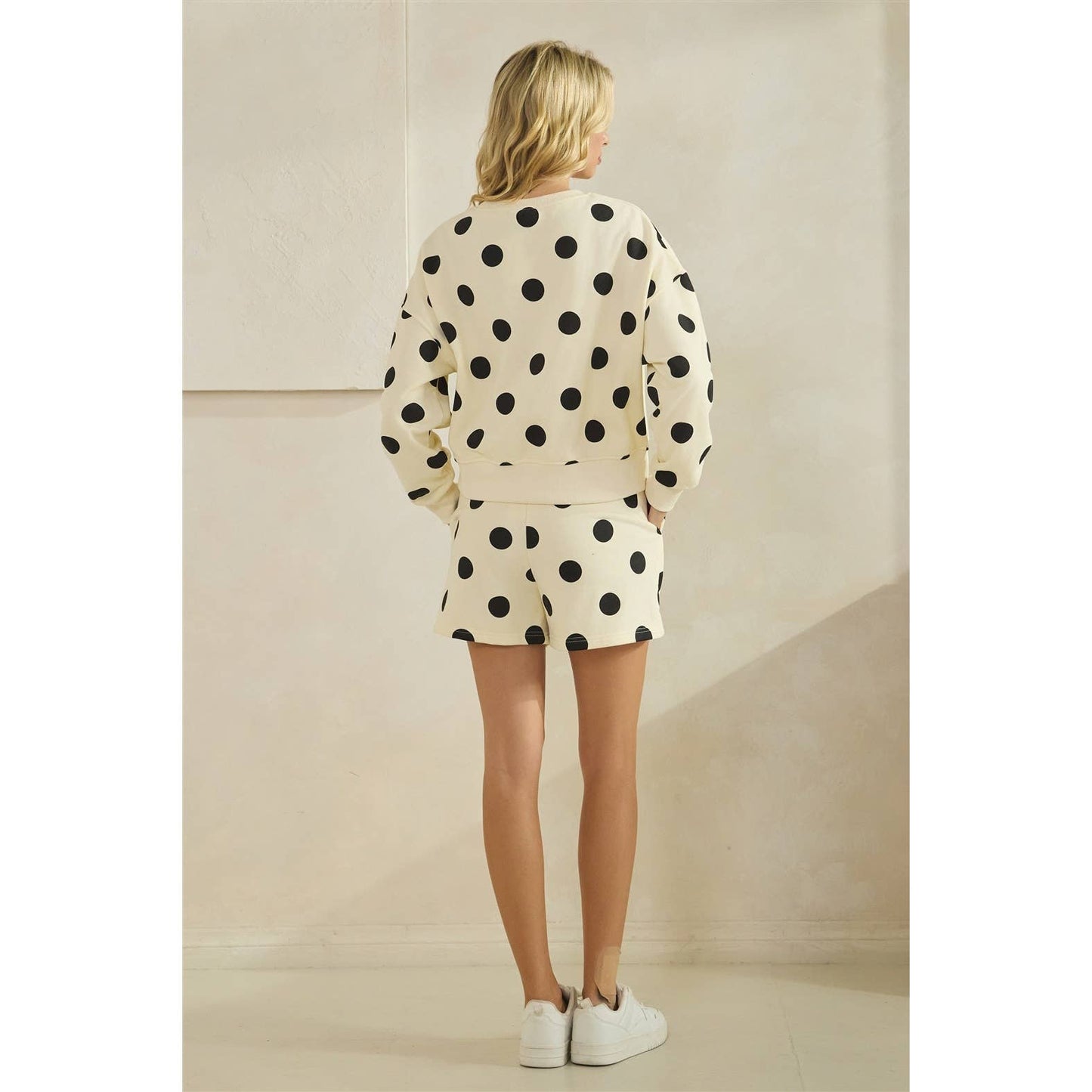 Polka Dot Crew Neck SweatShirt: Black