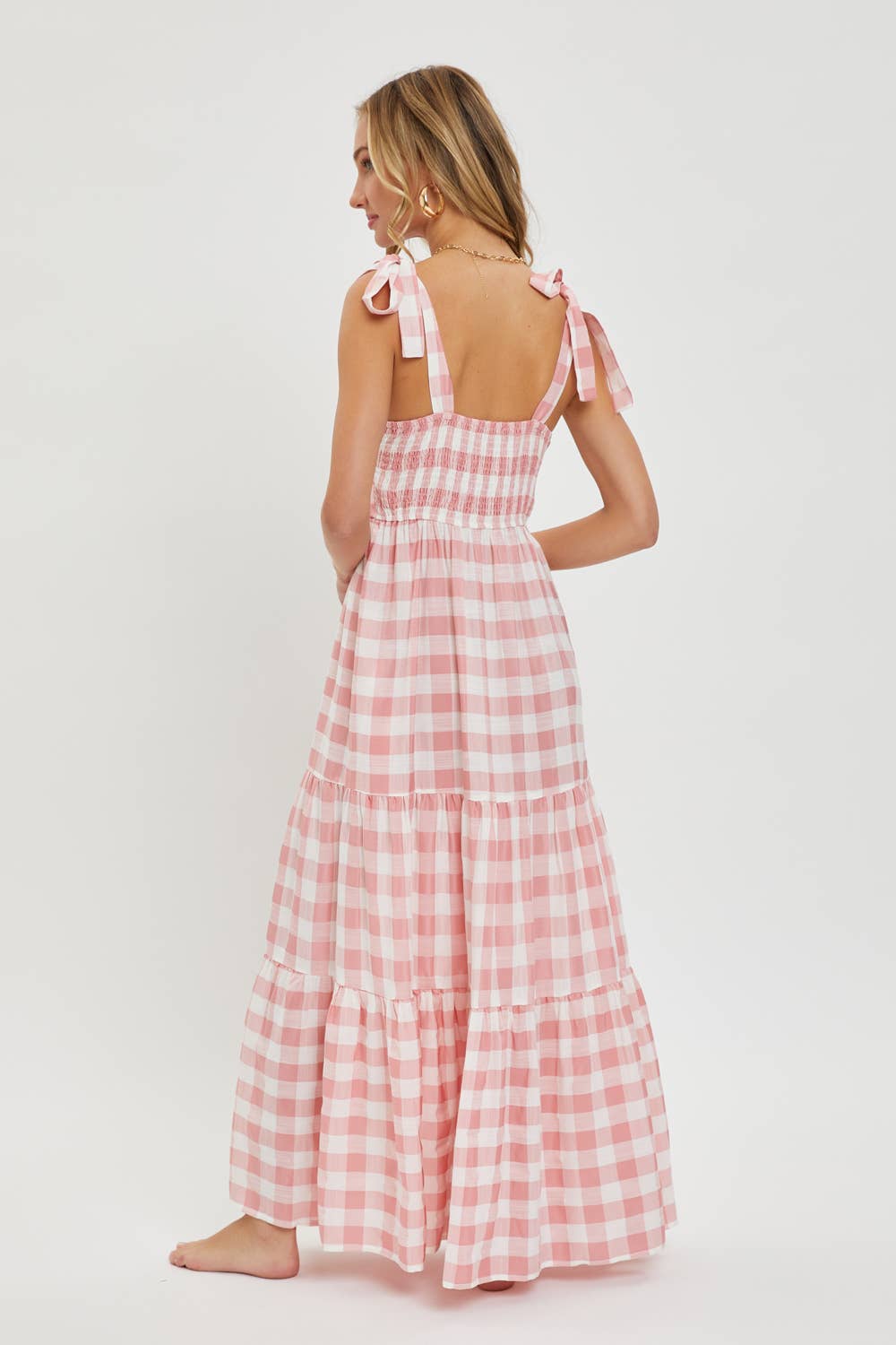 GINGHAM TIERED MAXI DRESS: TAUPE