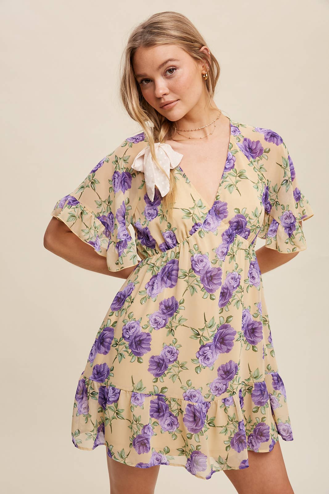 Floral Ruffle Sleeve Mini Dress: Cream