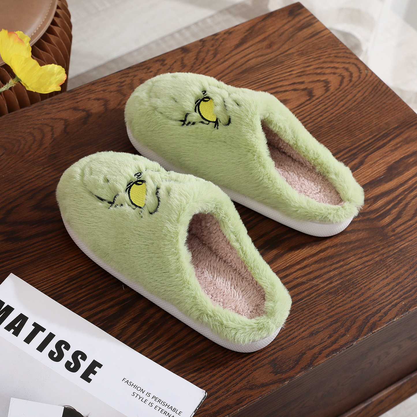 Christmas Grinch Plush Home Fuzzy Slippers : Green